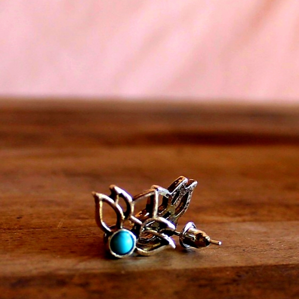 Faux Turquoise Lotus earings